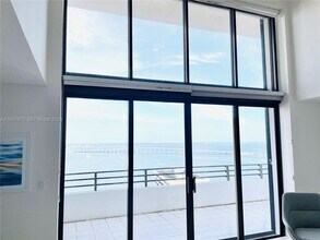 151 SE 15th Rd in Miami, FL - Building Photo - Building Photo