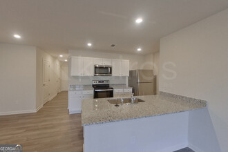 522 Ivy Brook Way in Macon, GA - Building Photo - Building Photo