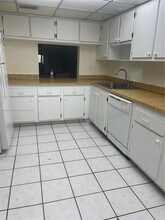 6548 Racquet Club Dr in Lauderhill, FL - Building Photo - Building Photo