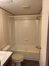 204 E Browning St in Lockesburg, AR - Building Photo - Building Photo