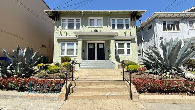 property at 10 Linda Ave