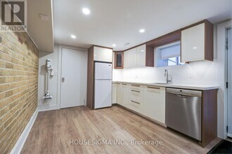 274 Roxton Rd in Toronto, ON - Building Photo - Building Photo