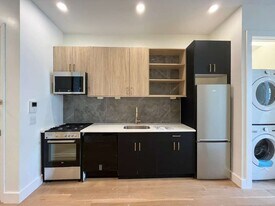 51 Grace St in Jersey City, NJ - Building Photo