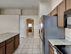 15642 N Naegel Dr in Surprise, AZ - Building Photo - Building Photo