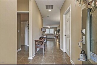 685 Tree Swallow Ct in Jacksonville, FL - Building Photo - Building Photo