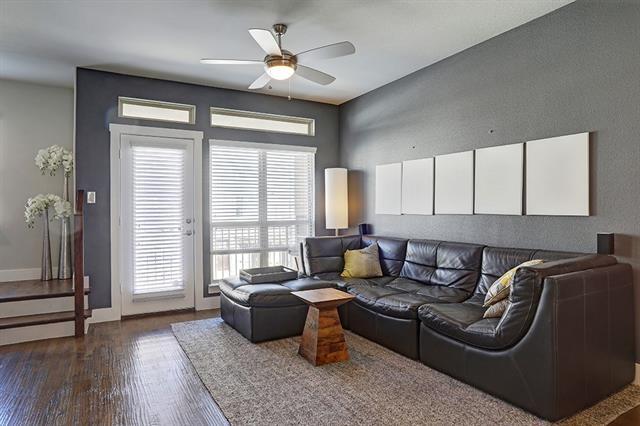 1310 Palm Canyon Dr in Dallas, TX - Building Photo - Building Photo