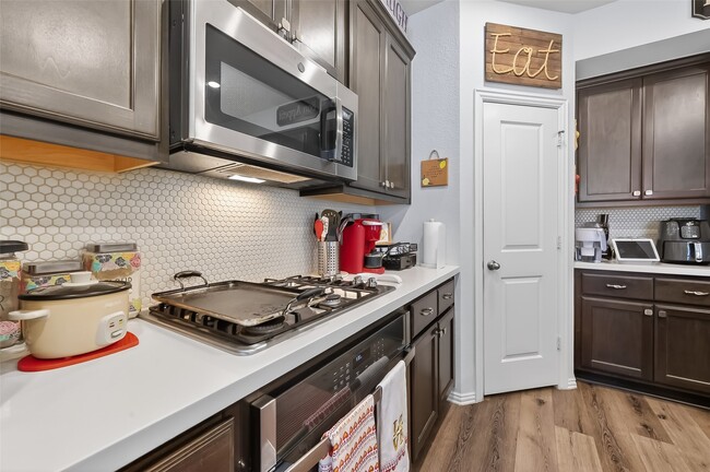 property at 15006 Eves Necklace Ct