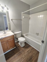 600 Reusens Rd in Lynchburg, VA - Foto de edificio - Building Photo