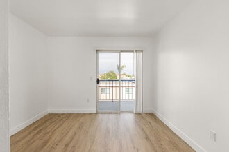 Mar at Grove in Imperial Beach, CA - Building Photo - Building Photo