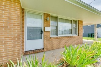 607 Race St in Elizabethton, TN - Building Photo - Building Photo