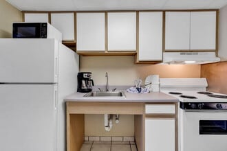 2300 N Ocean Blvd in Myrtle Beach, SC - Building Photo - Building Photo