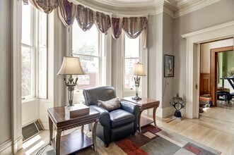 106 E Chase St, Unit 1 in Baltimore, MD - Building Photo - Building Photo