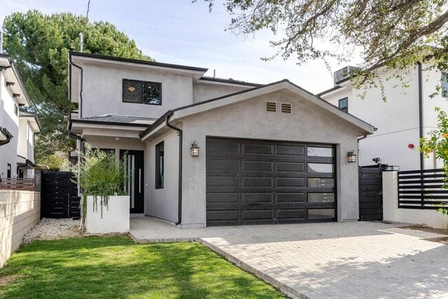 property at 10754 Nassau Ave