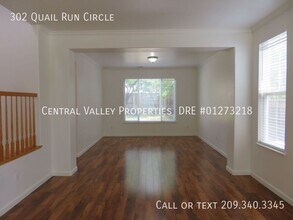 302 Quail Run Cir in Tracy, CA - Building Photo - Building Photo