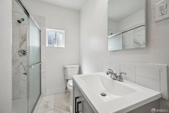 2552 San Jose Avenue in San Francisco, CA - Building Photo - Building Photo