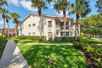 109 Tuscana Ct in Naples, FL - Building Photo - Building Photo