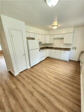 6221 Geneva Way in Norfolk, VA - Building Photo - Building Photo