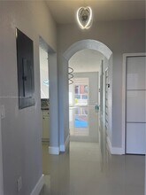 7250 NW 177th St in Hialeah, FL - Building Photo - Building Photo