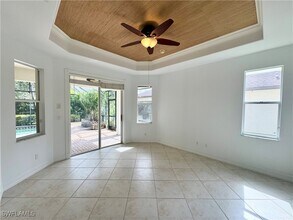 5071 Coral Wood Dr in Naples, FL - Building Photo - Building Photo