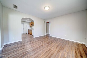 1902 Baltimore Ave in Panama City, FL - Building Photo - Building Photo