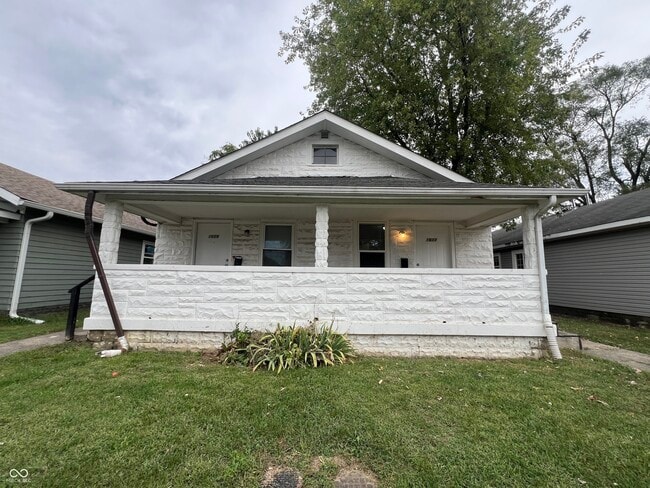 property at 1611 S Randolph St