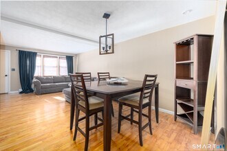 53 Hiltbrand Rd in Bristol, CT - Building Photo - Building Photo