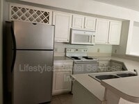 705 Boardwalk Dr photo'