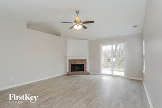 7514 Lullwater Cove in Huntersville, NC - Foto de edificio - Building Photo