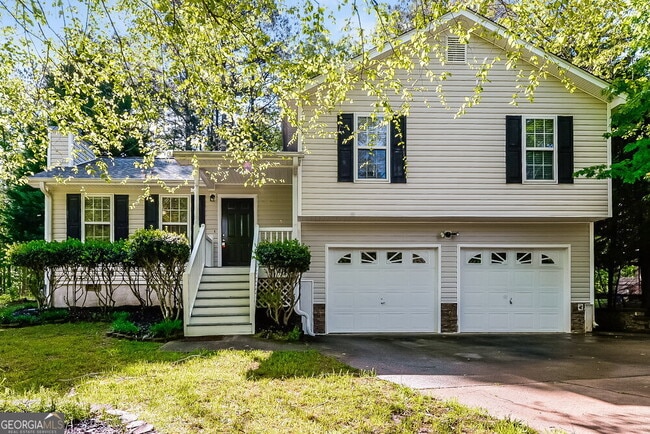 property at 236 Amy Blvd
