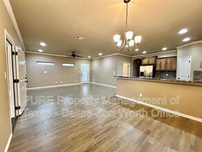 3001 Enchanted Rd in Granbury, TX - Building Photo - Building Photo