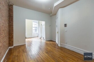 535 East 87th Street in New York, NY - Building Photo - Floor Plan