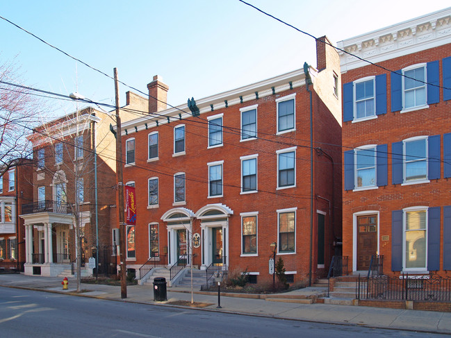 225 N Duke St in Lancaster, PA - Foto de edificio - Building Photo