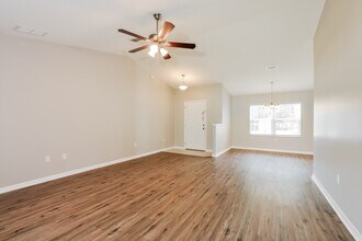 126 Laguna Forest Trail in Palm Coast, FL - Building Photo - Building Photo