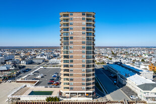 Island House in Margate City, NJ - Building Photo - Building Photo