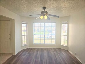 885 Stafford Station Dr in Saginaw, TX - Building Photo - Building Photo