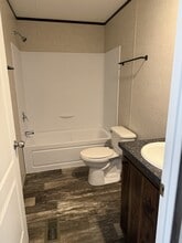 410 Parker St in Oak Grove, KY - Building Photo - Building Photo