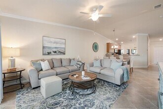 9533 Avellino Wy, Unit 303 in Naples, FL - Building Photo - Building Photo
