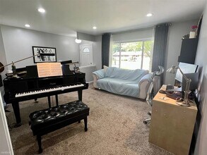 2669 Deake Ave in Ann Arbor, MI - Building Photo - Building Photo