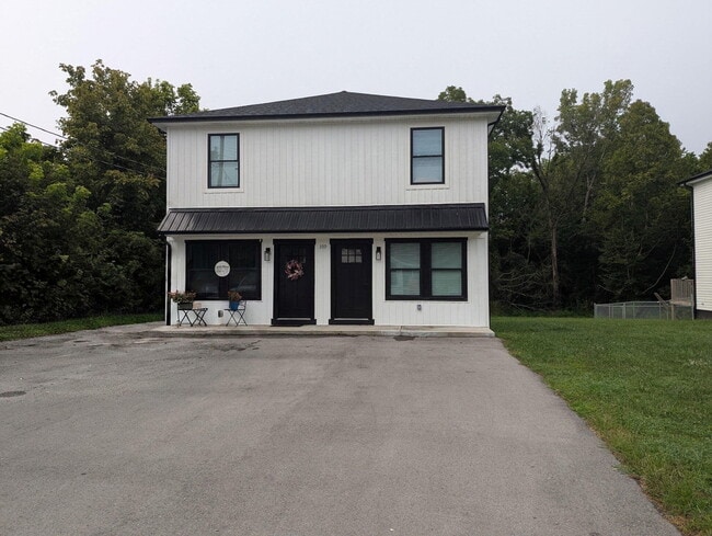 property at 339 N 3rd St