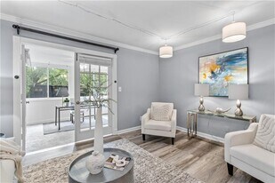 80 Montre Square NW in Atlanta, GA - Building Photo