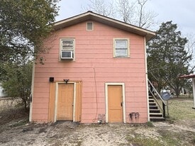 108 Pitt St in Fayetteville, NC - Building Photo