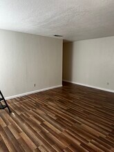6029 Rye Way in Carmichael, CA - Foto de edificio - Building Photo