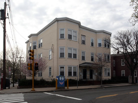 49-51 Temple St in Somerville, MA - Foto de edificio - Building Photo