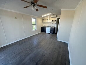 2440 TX-16 in Bandera, TX - Building Photo - Building Photo