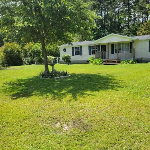 property at 5618 Wells Blvd