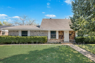 1228 Greenway Dr in Mesquite, TX - Building Photo - Building Photo