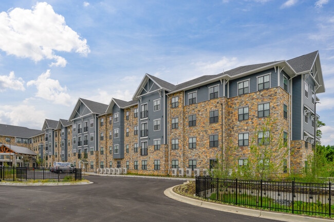 Hill House at Beechfield, A 62+ Senior Com...