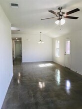 6011 Amelia Earhart Blvd in Killeen, TX - Building Photo - Building Photo