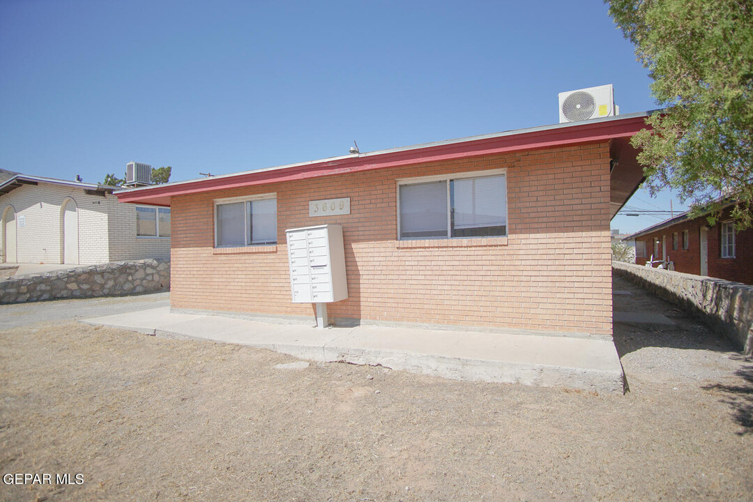 3609 Fred Wilson Ave in El Paso, TX - Building Photo