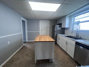 1417 North Ave NE in Grand Rapids, MI - Foto de edificio - Building Photo